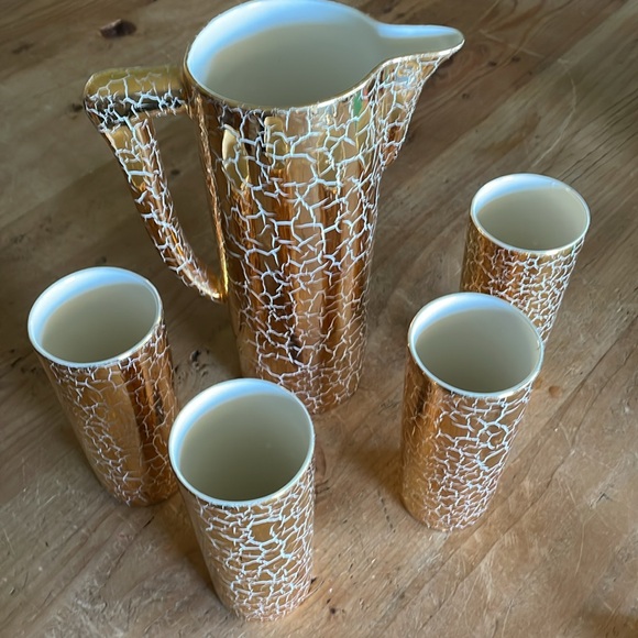 Exquisite Gold Ceramic Bar Set - Picture 11 of 11